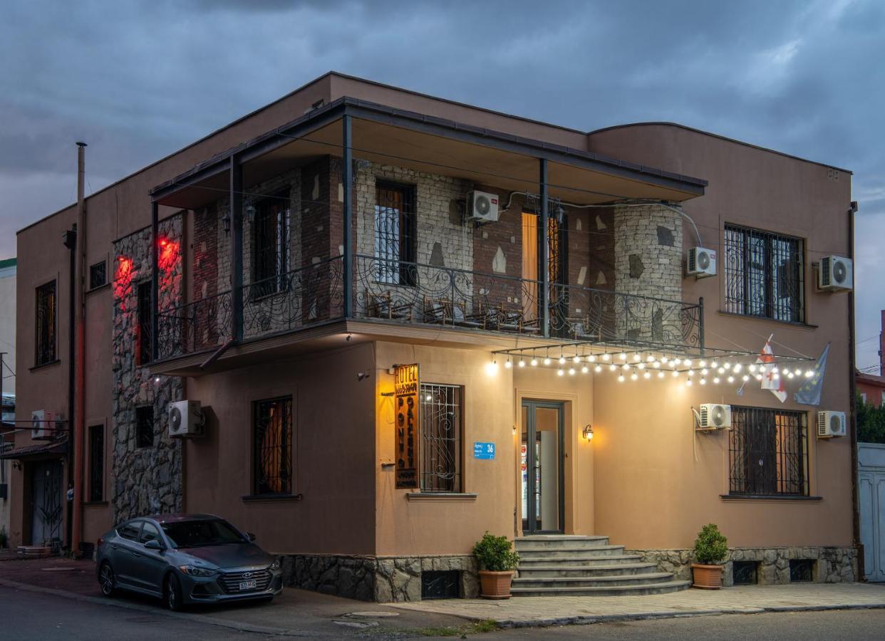 Ponto Gallery Tbilisi Exterior foto